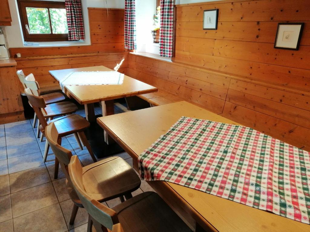Restaurace v ubytování Luise Wehrenfennig & Haus EvA