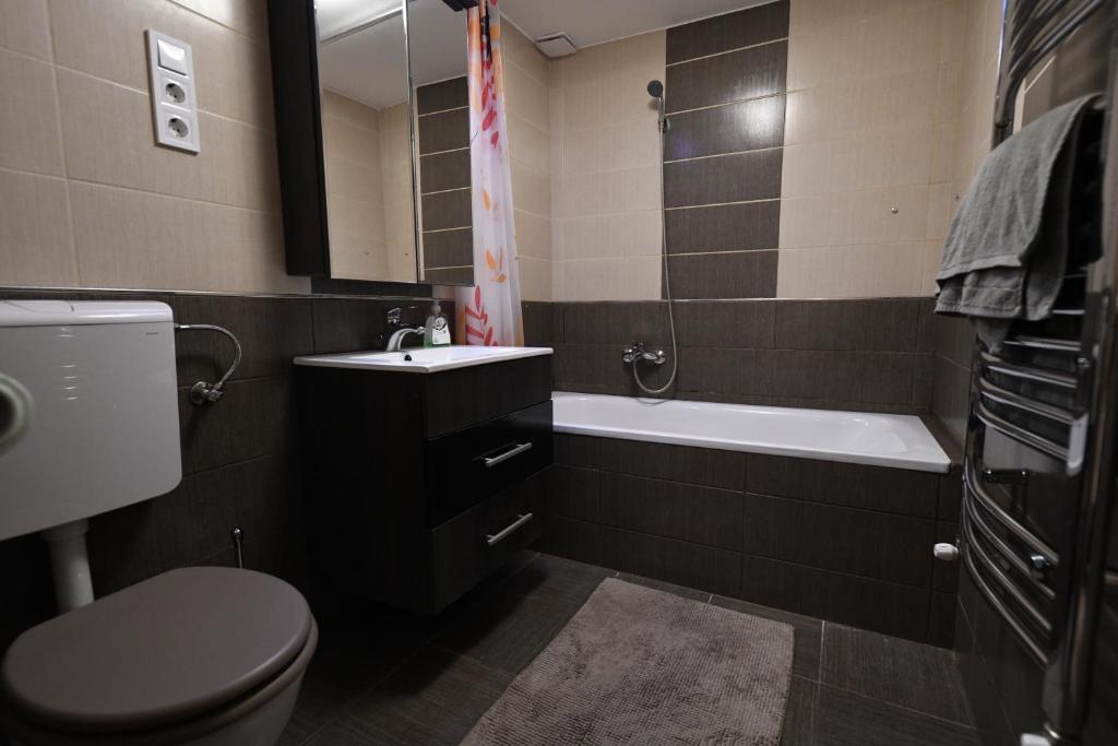 Kúpeľňa v ubytovaní Cosy 2 bedroom flat in the heart of Budapest