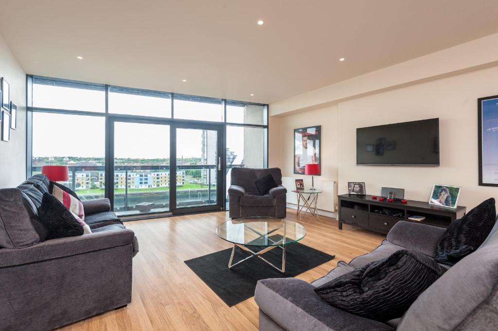 Glasgow City Flats - Apartamento De Dos Dormitorios - 179 Finniestion Street, G3 8he