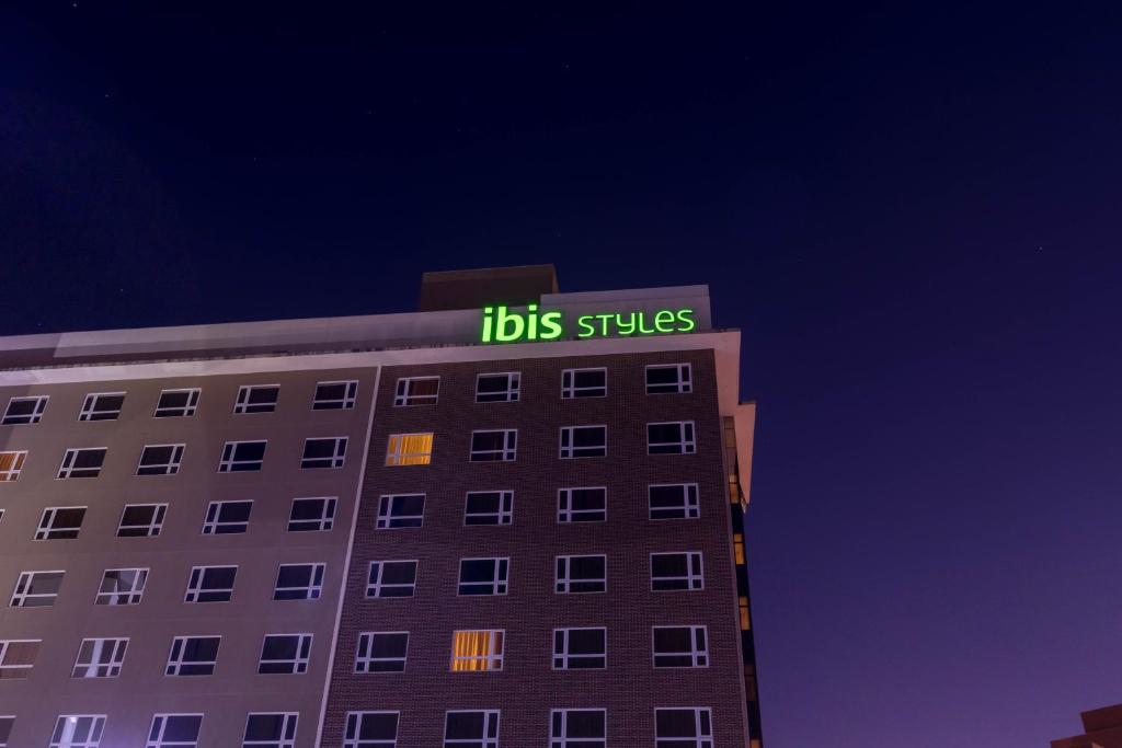  ibis Styles Curitiba Aeroporto