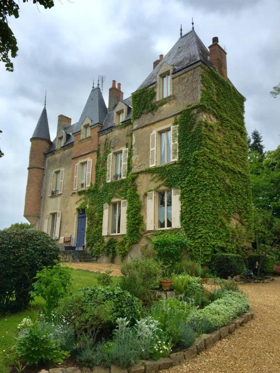 France Petit Château - Housity
