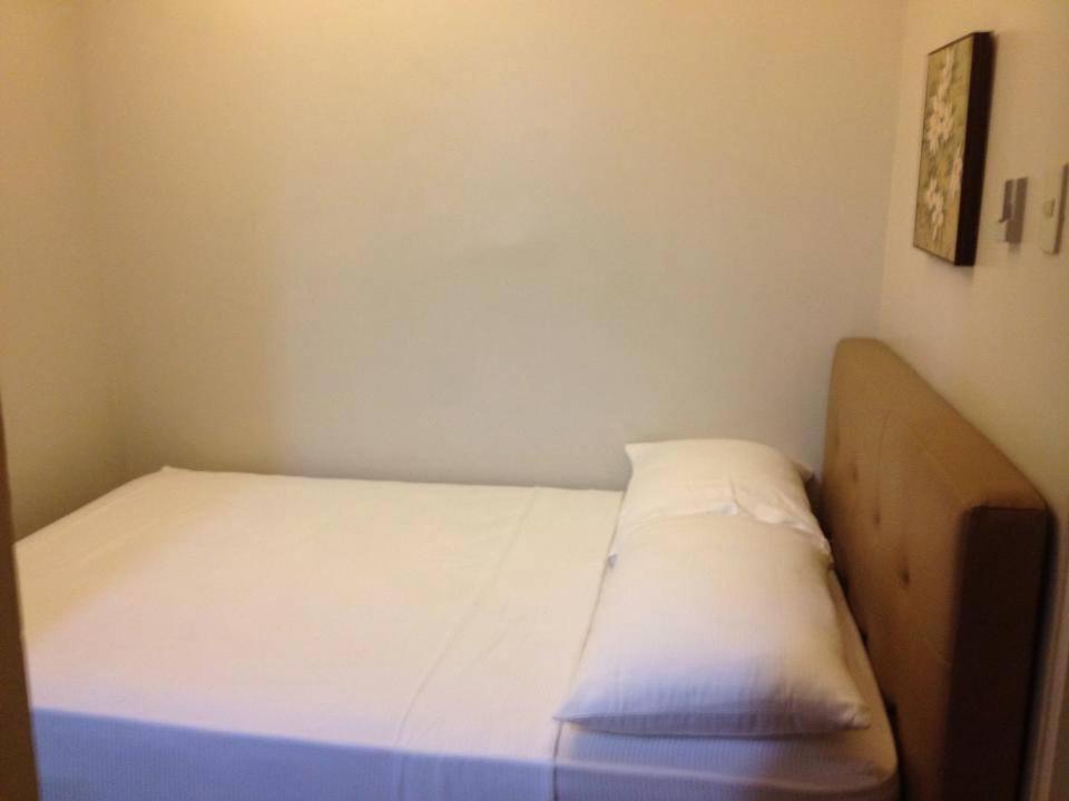 Postel nebo postele na pokoji v ubytování ANNELENA INN
