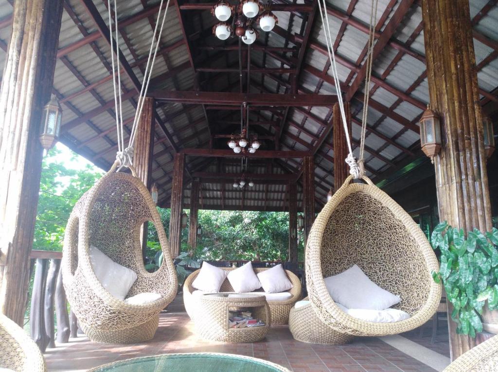 Гостиная зона в Chaipura Resort