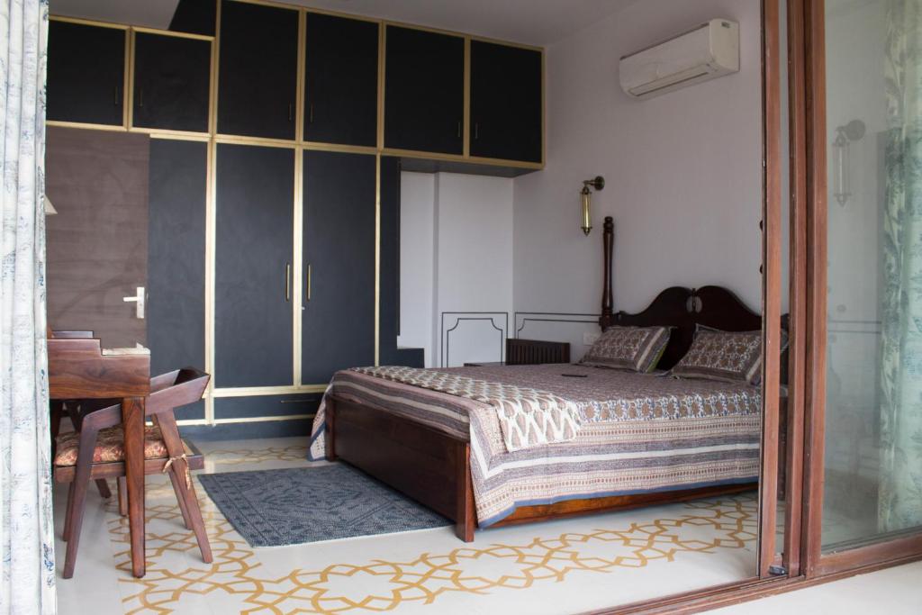 Jaisal Castle Homestay - Deluxe Room