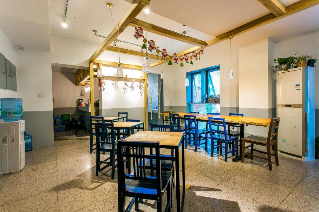 Kuchyň nebo kuchyňský kout v ubytování HOME++ Xi'an