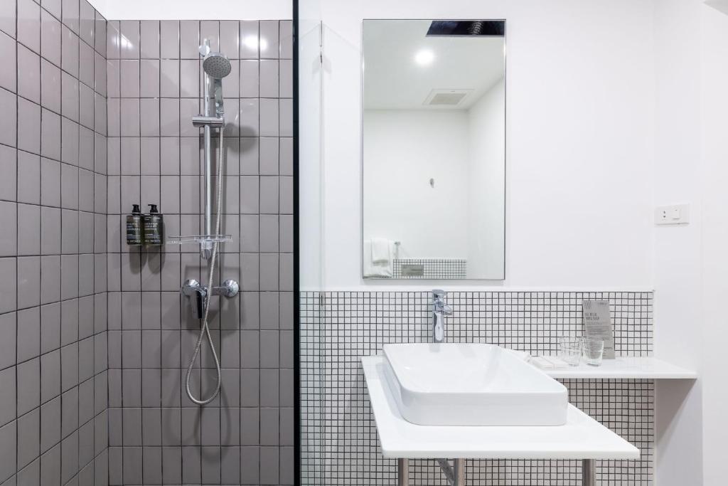 امکانات Reno hotel - تصویر ۴