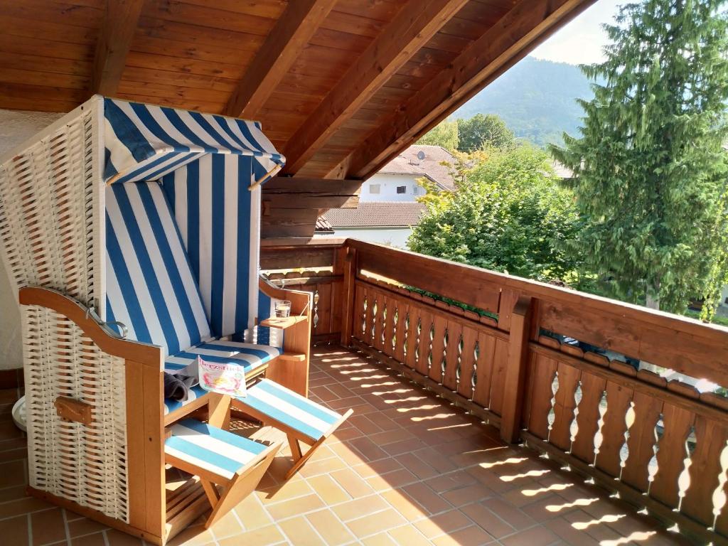 Balkón nebo terasa v ubytování Appartements Apfelblüte