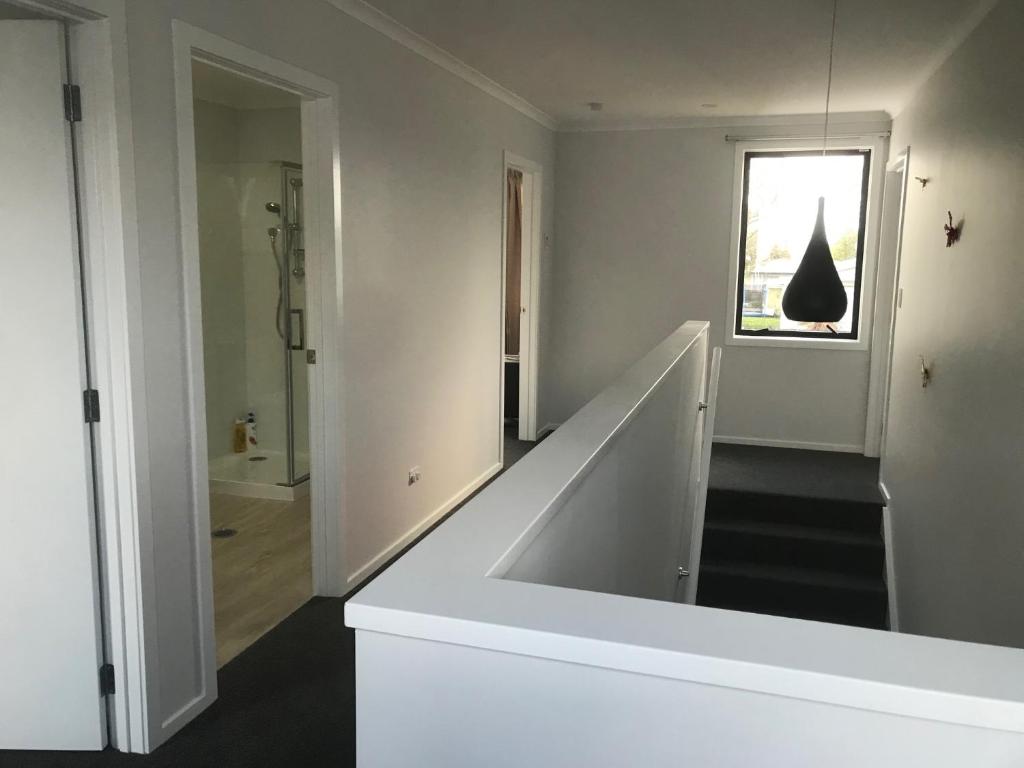 DELBROOK POINT - Resim 13