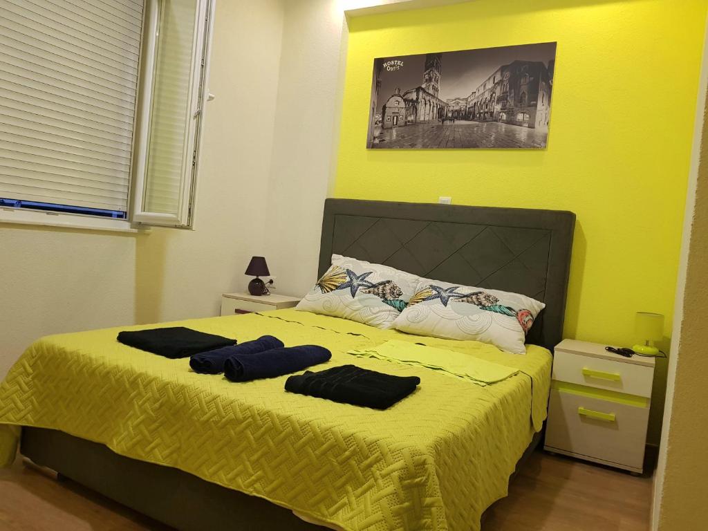 Postel nebo postele na pokoji v ubytování Oasis hostel