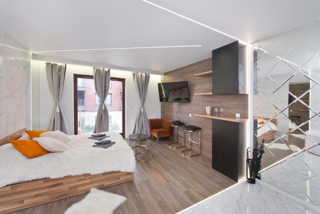 YOURAPART Chmielna Park Exclusive z Wanna wolnostojaca lub Jacuzzi - Deluxe Apartment With Jacuzzi