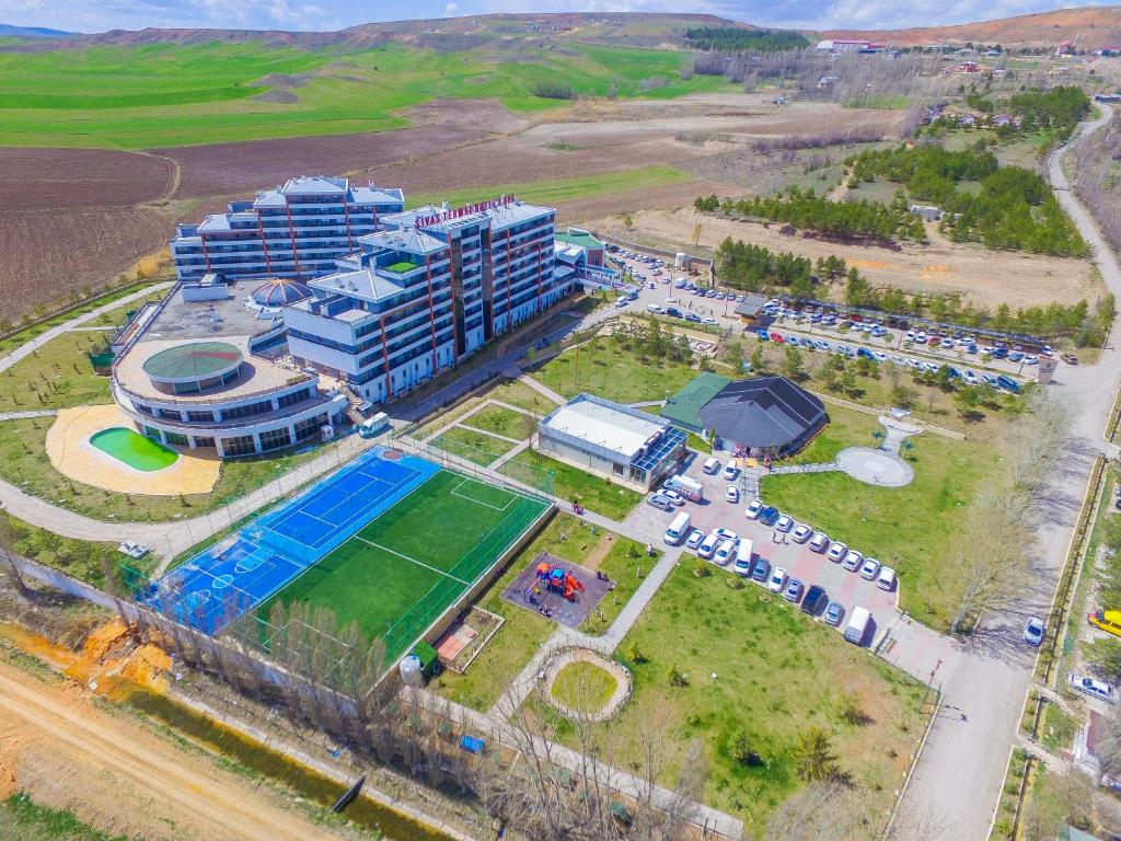 Vue panoramique sur l'établissement Sivas Termal Hotel Spa & Hotel