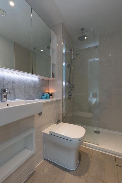 Koupelna v ubytování Luxury Central London Apartment