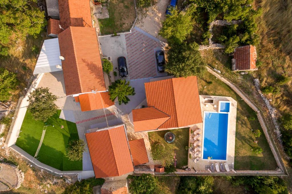 Luxury Villa Poquito, Zagvozd – Updated 2023 Prices