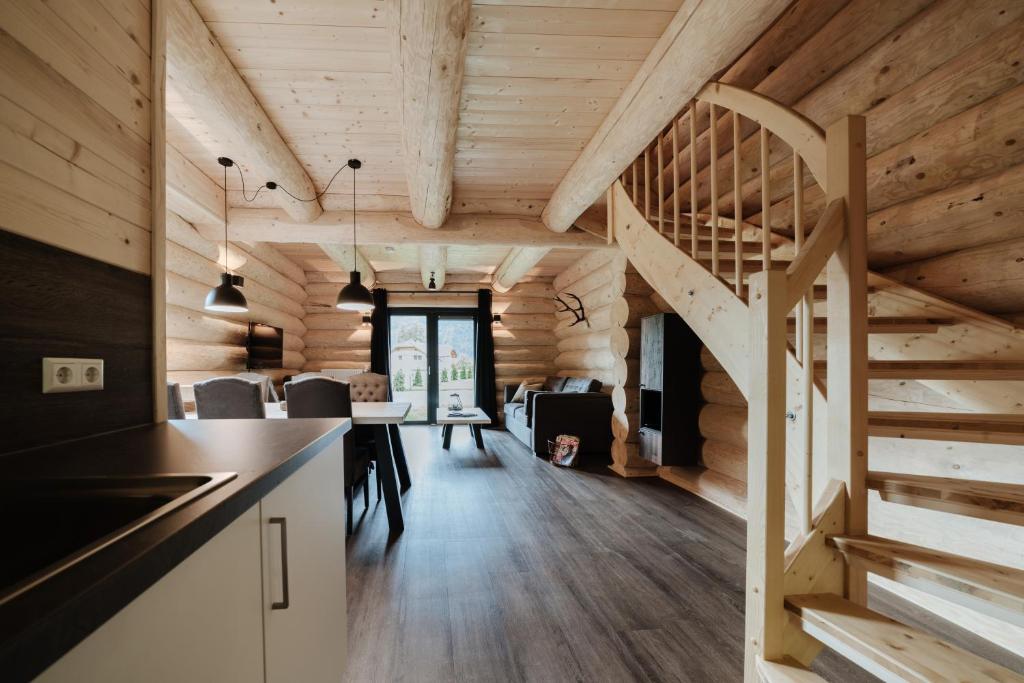 Kuchyň nebo kuchyňský kout v ubytování Clofers Leisure Lodges Jenig