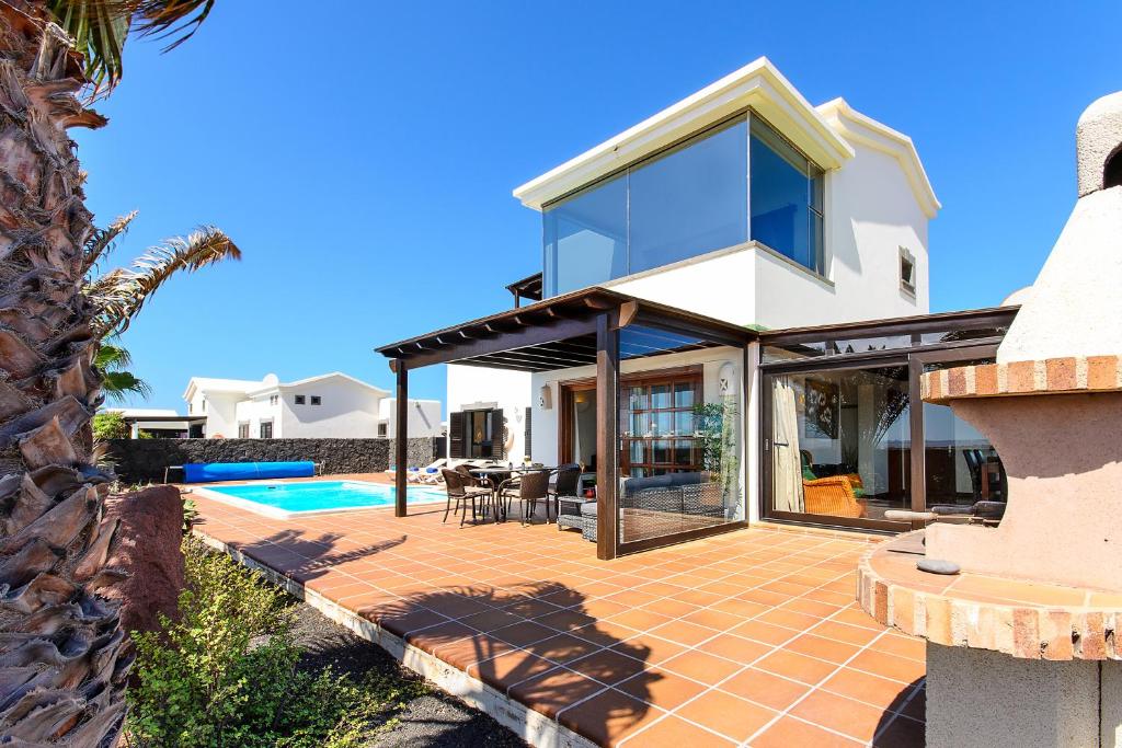 Bazén v ubytování Hipoclub Villas,"Tabaro"villa nebo v jeho okolí