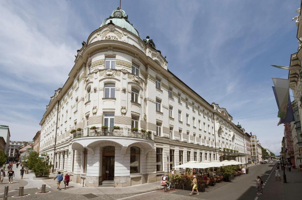 Historic accommodation in central Ljubljana