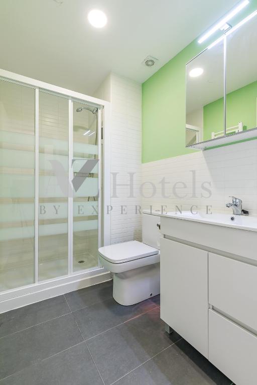 
Standard Double Room with Shared Bathroom
