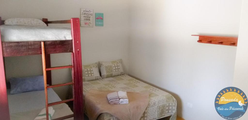  Pousada Vale dos Pássaros