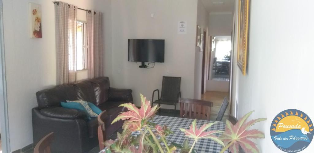  Pousada Vale dos Pássaros