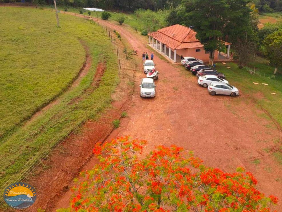  Pousada Vale dos Pássaros