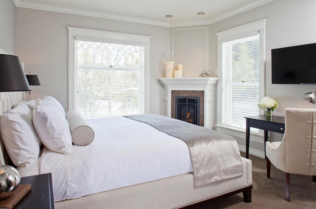 Edwards House - 