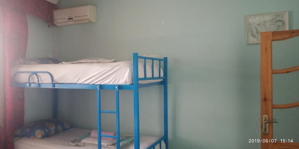 Postel nebo postele na pokoji v ubytování Canal Hostel