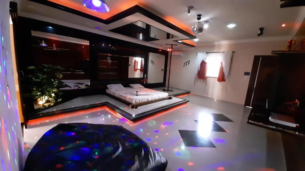  Viper Motel