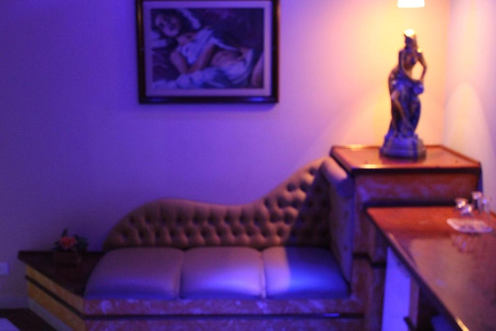  Viper Motel