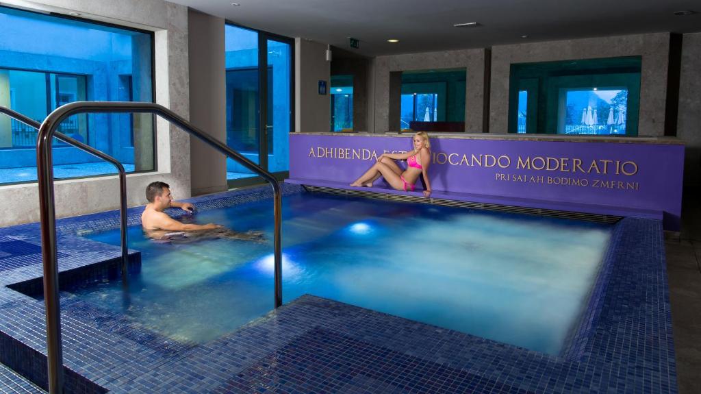 Hosté ubytování Rimske Terme Resort - Hotel Zdraviliški dvor