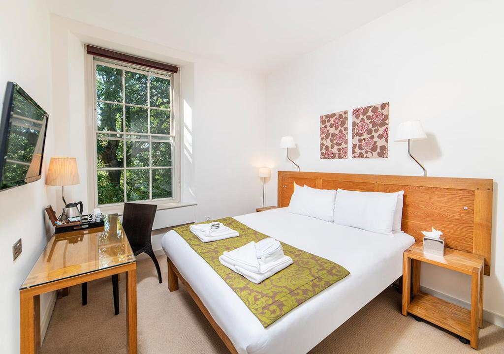 Pelham House - 