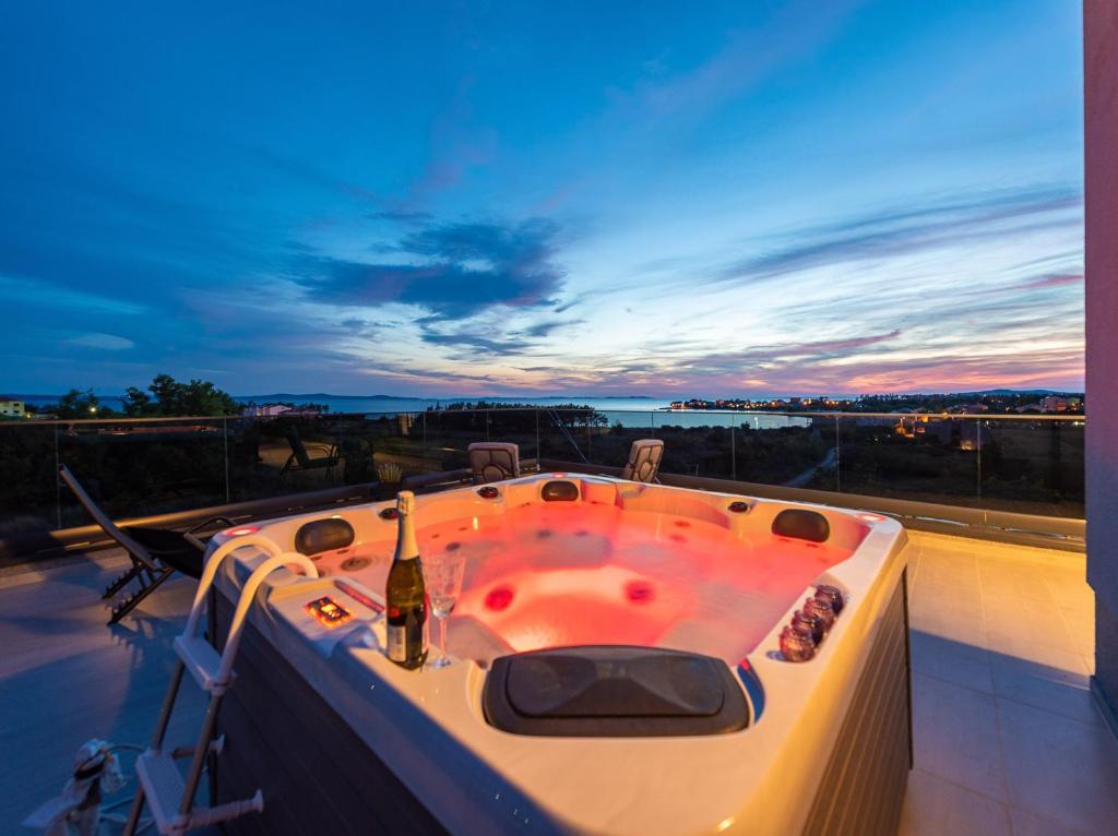 Zdjęcie z galerii obiektu Villa Contessa w mieście Privlaka