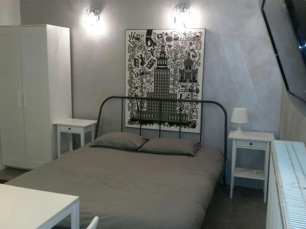 STUDIO CLOSE TO OLD TOWN AND METRO!, Warsaw, Poland