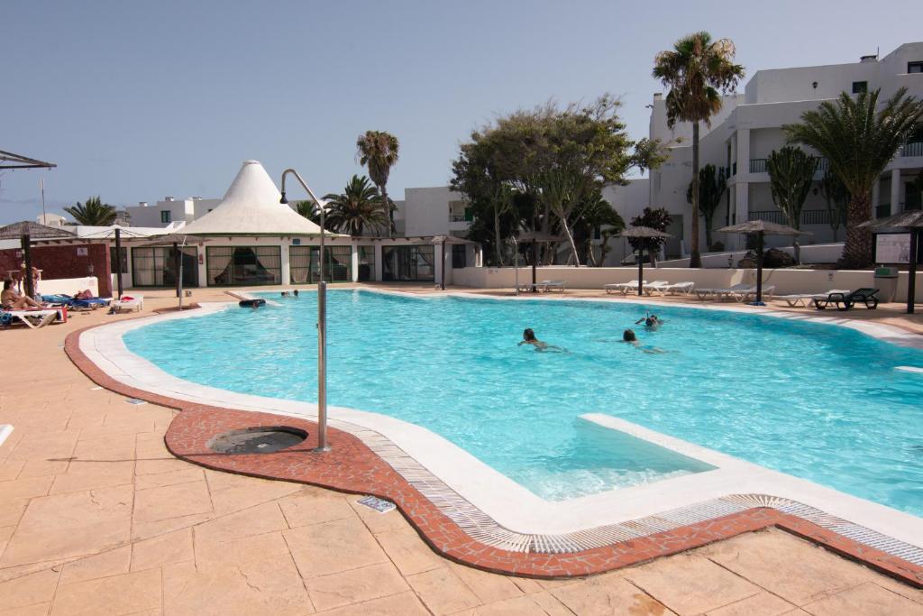 Playa Roca Casa Candela, Costa Teguise – Precios actualizados ...