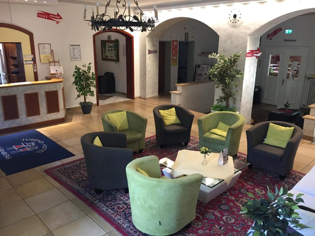 Posezení v ubytování Jugendhotel Nürnberg
