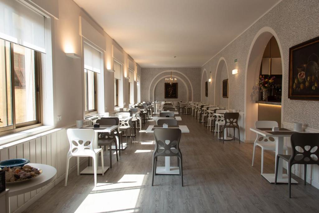 Hotel Vittoria - Resim 36