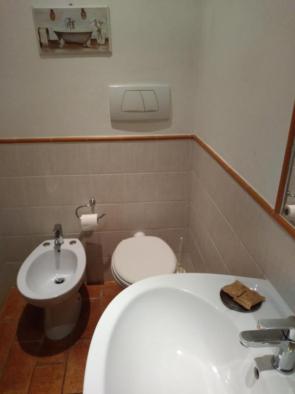 A bathroom at Il Giardino Segreto