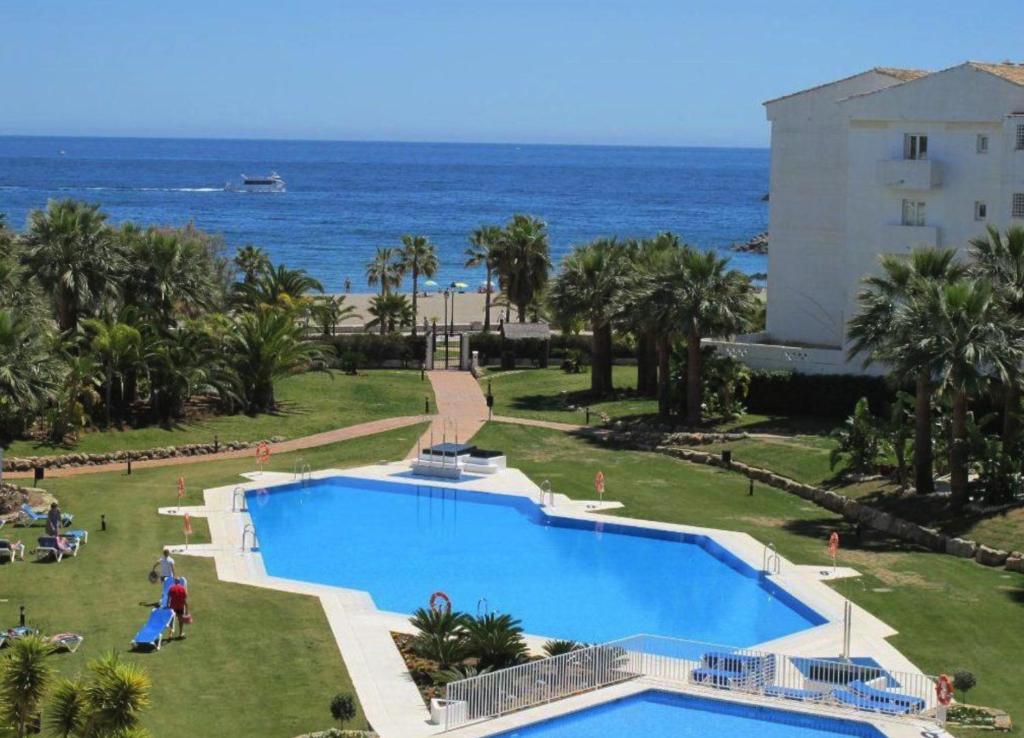 Beachfront apartment in Puerto Banus, Playa Rocio, Marbella – Updated 2022  Prices