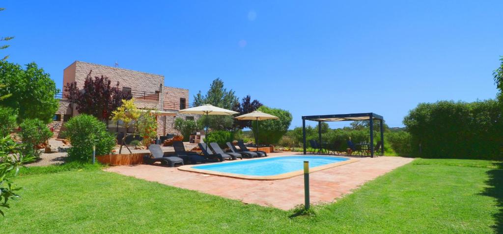 Bazén v ubytování Son Vigili nebo v jeho okolí