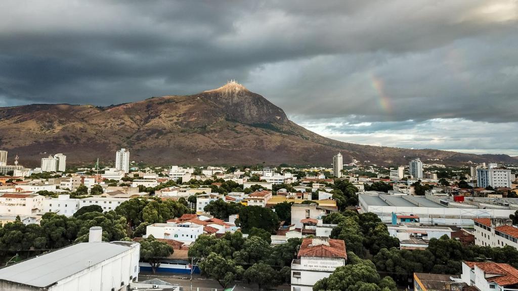 San Diego Governador Valadares