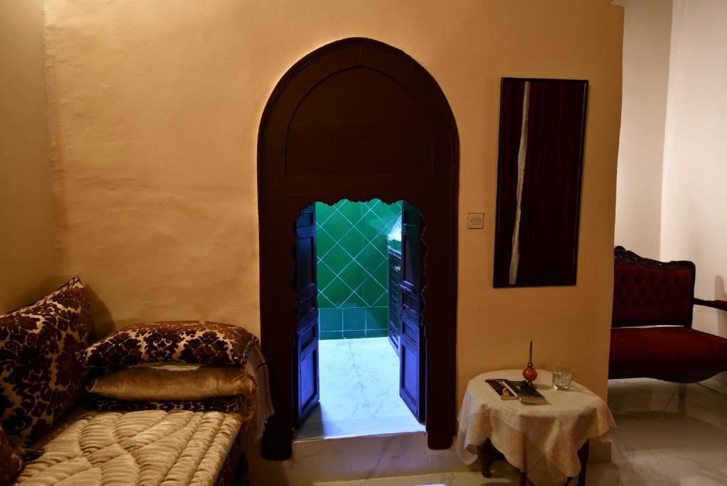 Posezení v ubytování Riad AlKATIB Meknès