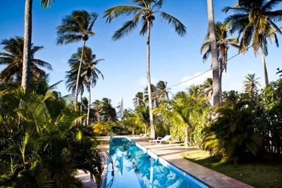  Pousada Surf Village