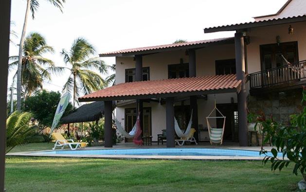 Pousada Surf Village