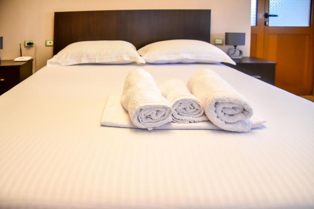 Postel nebo postele na pokoji v ubytování Hotel Sofra