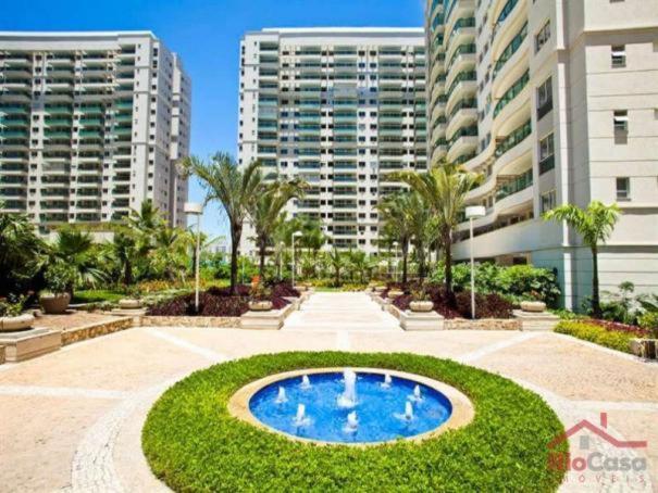  Mountain view newly furnished luxury apartment in Reserva Jardim