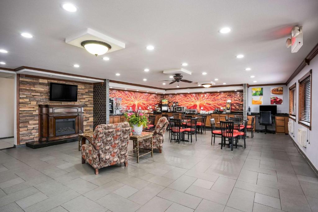 Restaurace v ubytování Quality Inn Cedar Rapids South