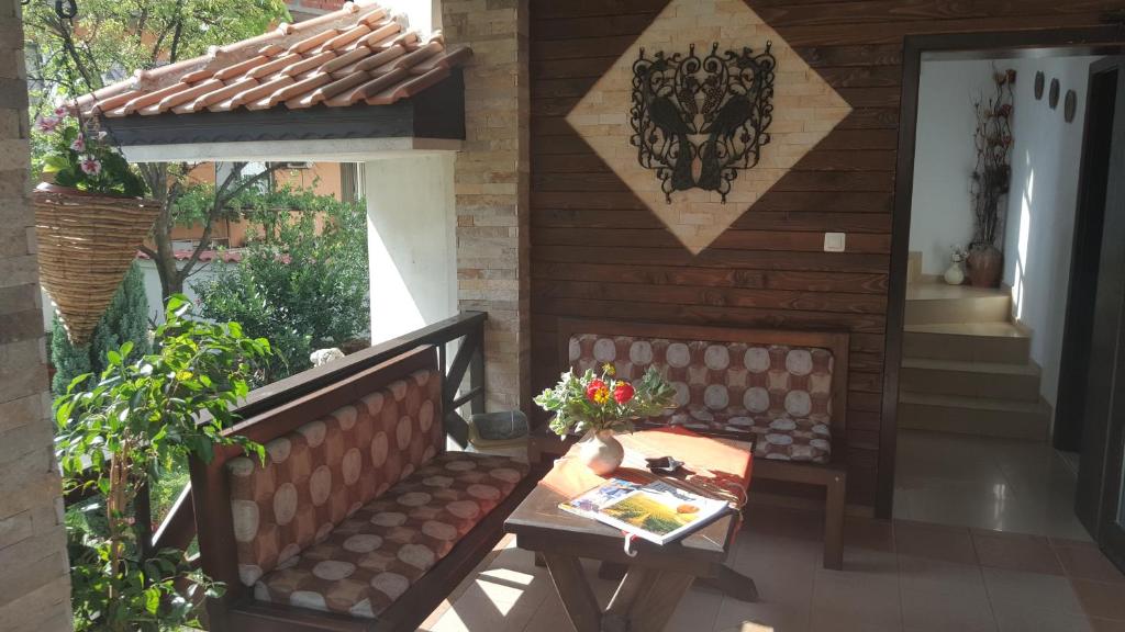 Posezení v ubytování Keremidchieva Kushta Guest House