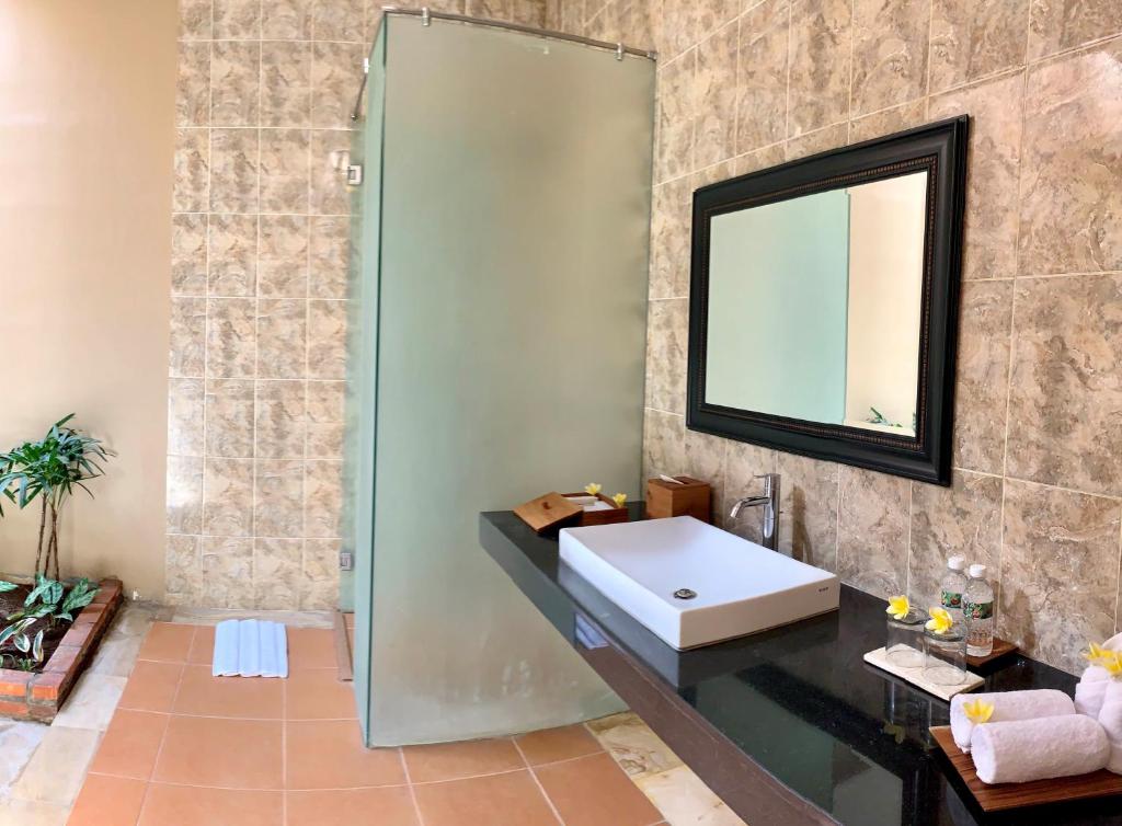 Kartika Dahayu Private Pool Villas - 4