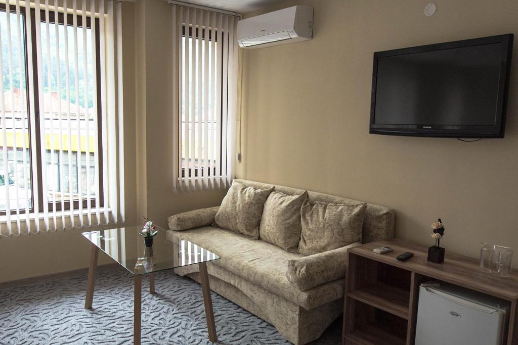 Etobicoke -Стаи за гости - Double Room With Extra Bed