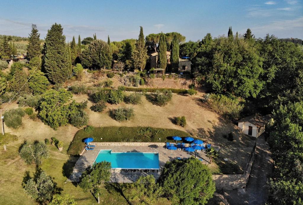 an aerial view of an estate with a swimming pool at Podere Casanova in Montespertoli
