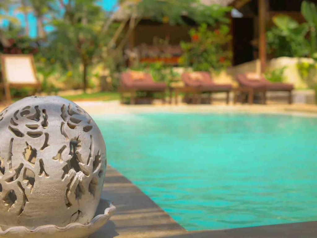 Bazén v ubytování Hekaya Zanzibar nebo v jeho okolí